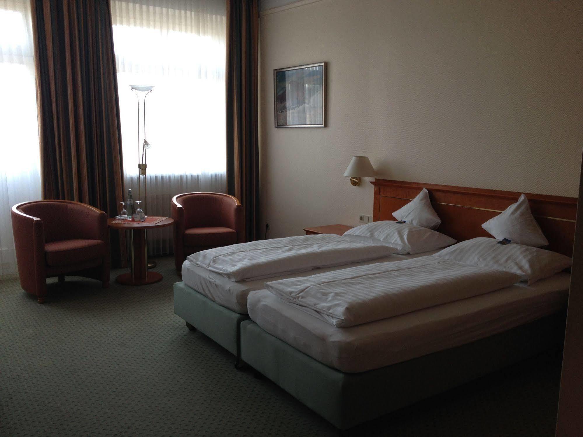 Hotel Niedersaechsischer Hof Гослар Екстер'єр фото
